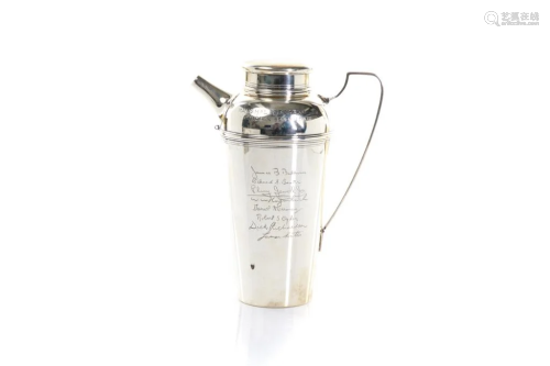 TIFFANY & CO AMERICAN SILVER COCKTAIL SHAKER, 807g