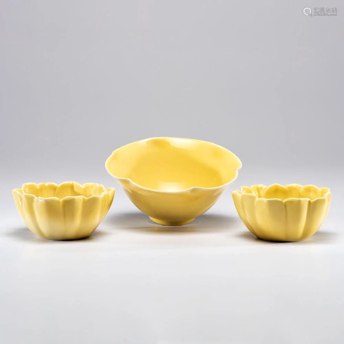 Three Rookwood Yellow Petal Bowls