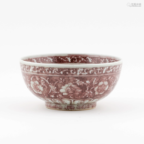 CHINESE RED & WHITE WRAPPED FLORAL BOWL