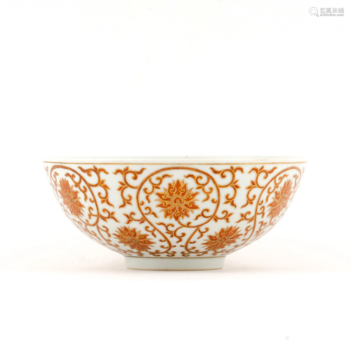 CHINESE FAMILLE ROSE BAJIXIANG MOTIF BOWL