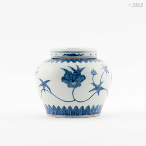 QING TIAN MARK BLUE & WHITE COCKSOMB LIDDED JAR