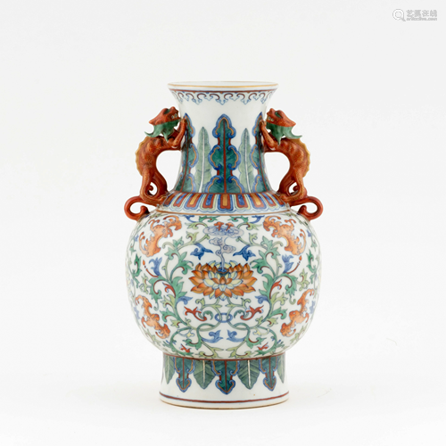 CHINESE FAMILLE ROSE AMPHORA BALUSTER VASE