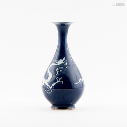 YUAN REVERSED BLUE DRAGON PEAR VASE