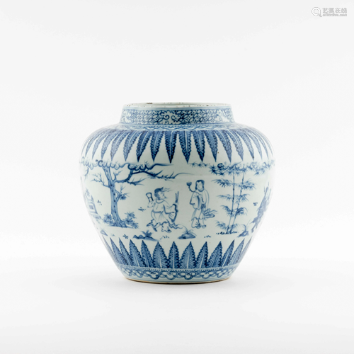 MING BLUE & WHITE FIGURINES PORCELAIN JAR