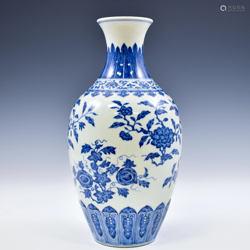 YONGZHENG BLUE & WHITE FLORAL PORCELAIN VASE