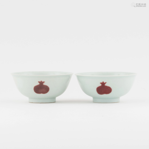 PAIR OF CHINESE RED POMEGRANATE MOTIF BOWLS