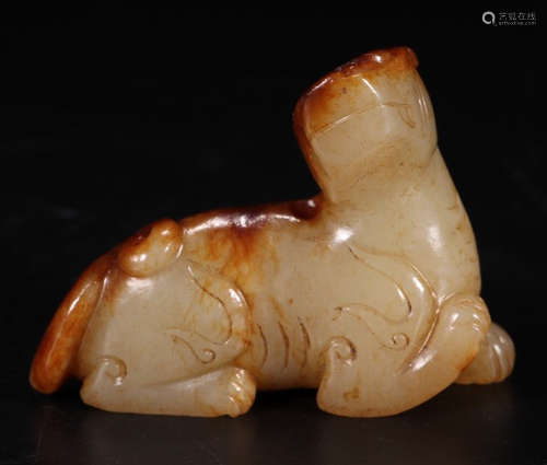 HETIAN JADE CARVED BEAST SHAPED PENDANT