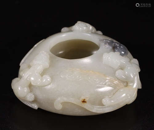 HETIAN JADE CARVED BEAST PATTERN BRUSH WASHER