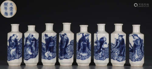 DAQINGKANGXINIANZHI MARK BLUE&WHITE GLAZE SNUFF BOTTLE