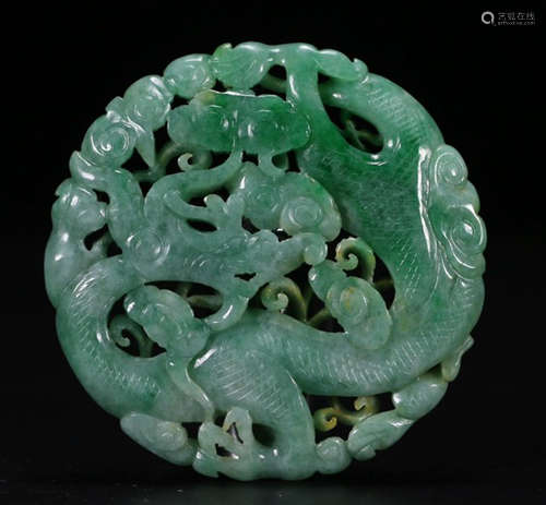 JADEITEN PENDANT HOLLOW CARVED WITH DRAGON