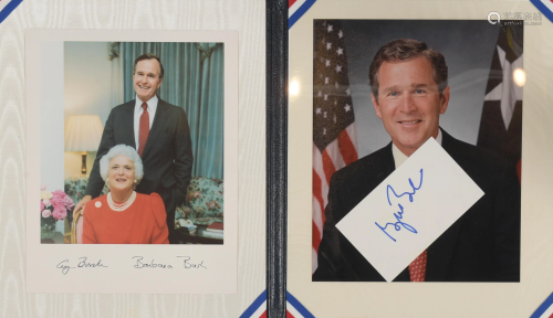 George W. Bush Autograph in Official Binder