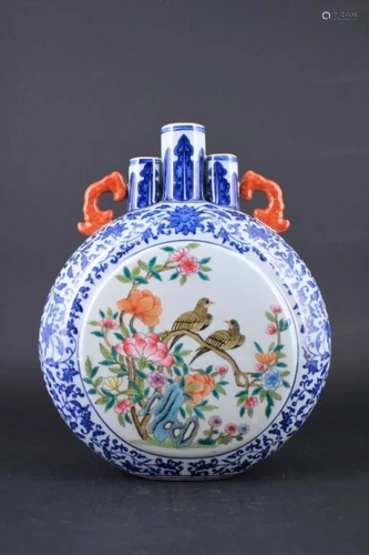 Chinese Qing Porcelain Famille Rose Bird Flask