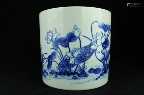 Larg Porcelain Blue&White Floral Brush Pot