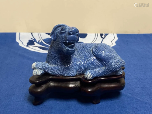 Chinese Blue Porcelain Dog on Woodstand