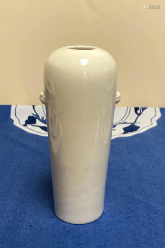 Chinese Blanc de Chine Porcelain Vase with Foolion Mask