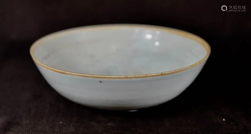 Chinese Qinbai Porcelain Bowl with Mold Design