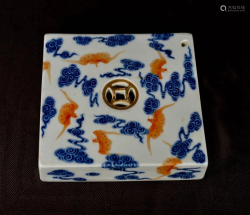 Chinese Square Porcelain Scholar Water Dropper