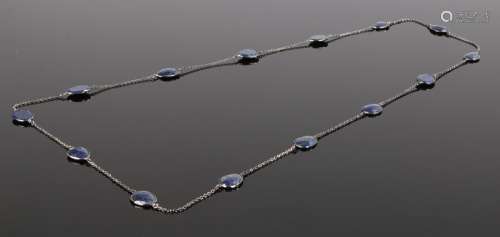 Lapis lazuli necklace, the chain links with oval lapis lazuli set periodically, 106cm long
