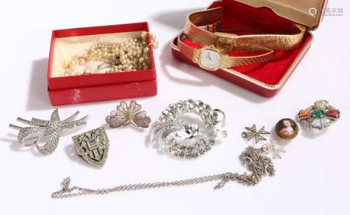 Costume and silver jewellery, to include two gilt ladies wristwatches, brooches, necklaces etc. (