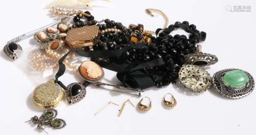 Costume jewellery, to include cameo brooch and bracelet, earrings, necklaces, rings etc. (qty)