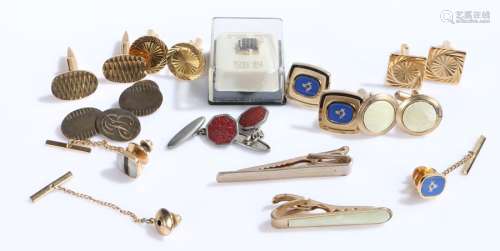 Silver and other cufflinks, tie clips and tie pins, to include Masonic examples (qty)