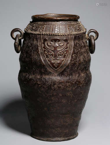 CHINESE BROZNE VASE