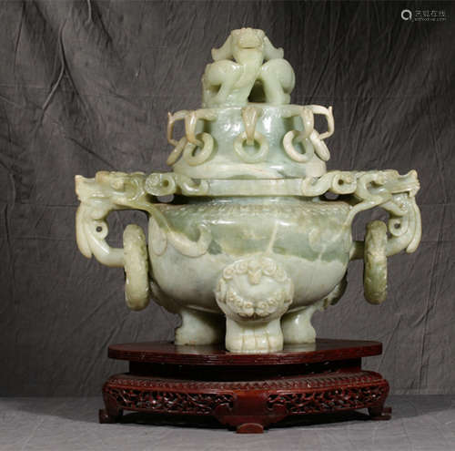 CHINESE CARVED HETIAN JADE CENSER