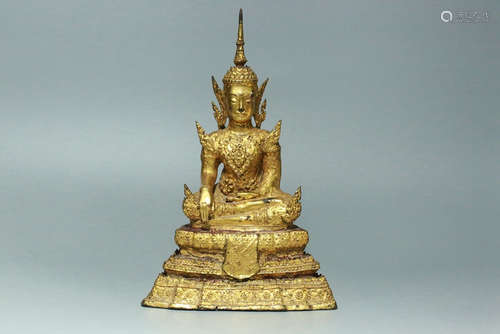 CHINESE GILT BRONZE BUDDHA