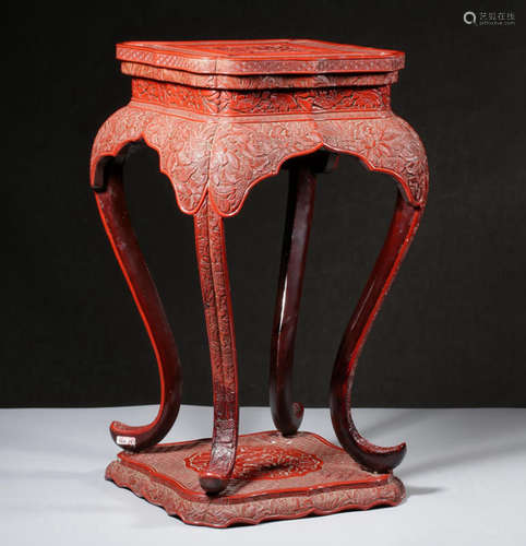 CHINESE CARVED WOOD STAND