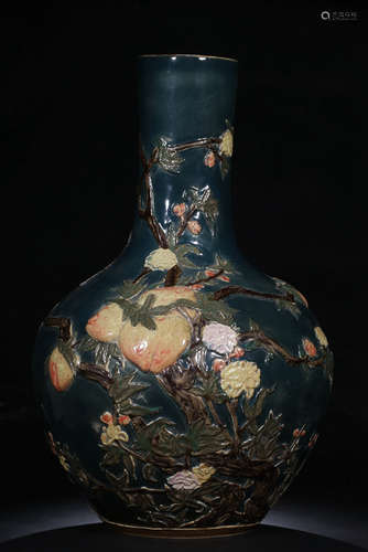 QIANLONG MARK, CHINESE GREEN GLAZED VASE