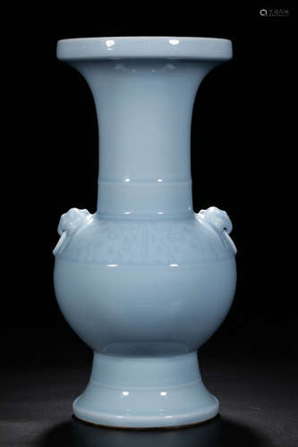 CHINESE CELADON GLAZED VASE