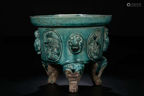 CHIENSE GREEN GLAZED TRIPOD CENSER