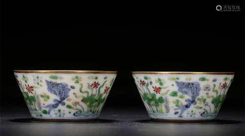 JIAJING MARK, PAIR OF CHINESE GILT BLUE & WHITE CUP