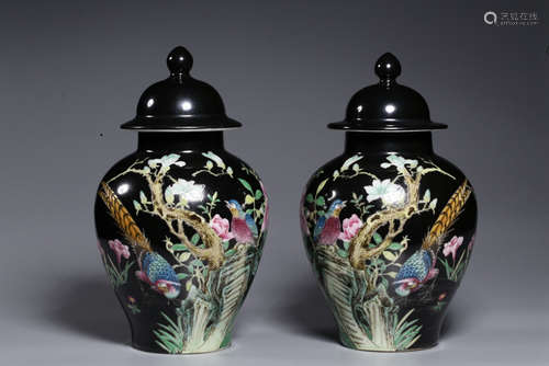 YONGZHENG MARK, CHINESE BLACK GLAZED BIRD JAR