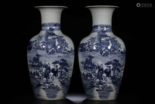 PAIR OF CHINESE BLUE & WHITE VASE