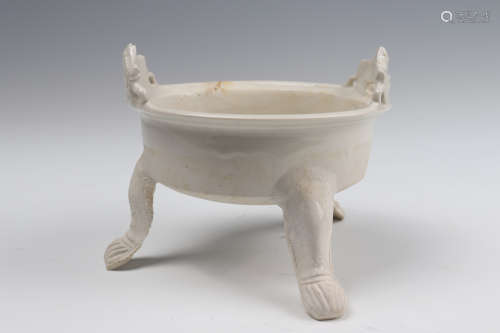 Chinese Ding Kiln Porcelain Tripod Furnace