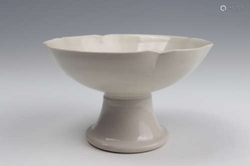Chinese Ding Kiln Porcelain Stem Vessel