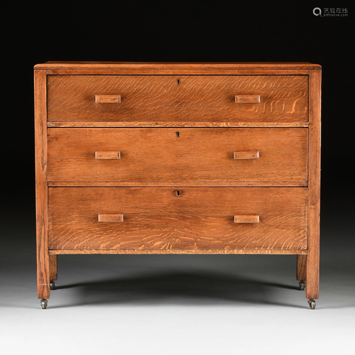 A MISSION TIGER STRIPE OAK CHEST OF DRAWERS, EARLY 20TH