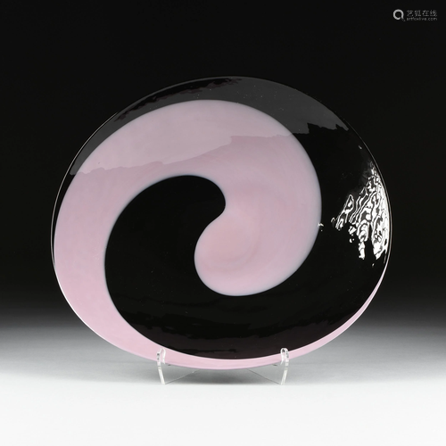 A MURANO SWIRLED PURPLE AND BLACK ART GLASS GLASS