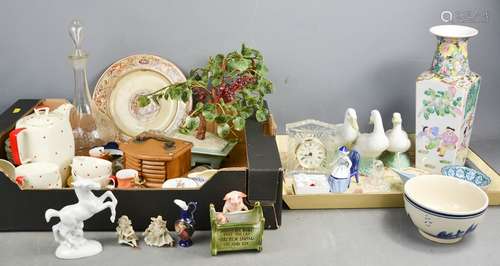 A group of ceramics to include Midwinter Modern part tea service, Chinese glass tree, porcelain