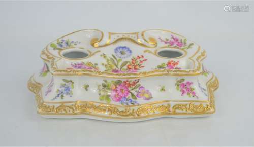 A 20th century Meissen inkstand. 19cm x 10cm x 5.5cm