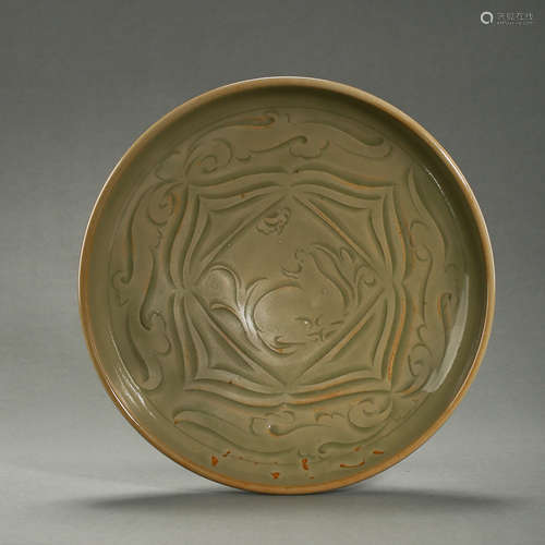 CHINESE YAOZHOU WARE PLATE, NORTHERN SONG D.