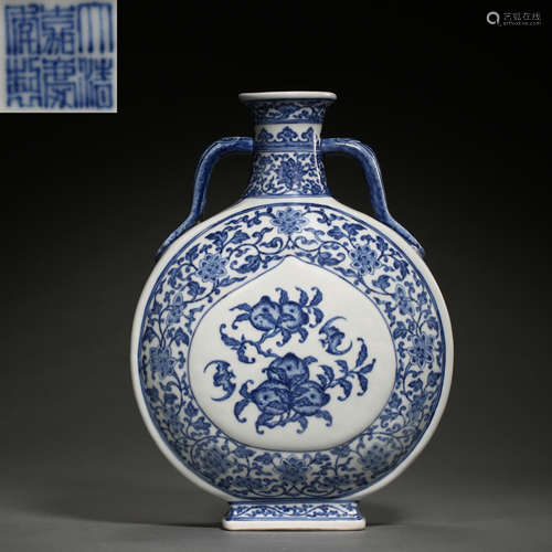 CHINESE BLUE AND WHITE AMPHORA, QING DYNASTY