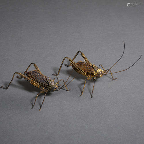 PAIR (2) OF GILT SILVER CRICKETS, QING DYNASTY, CHINA