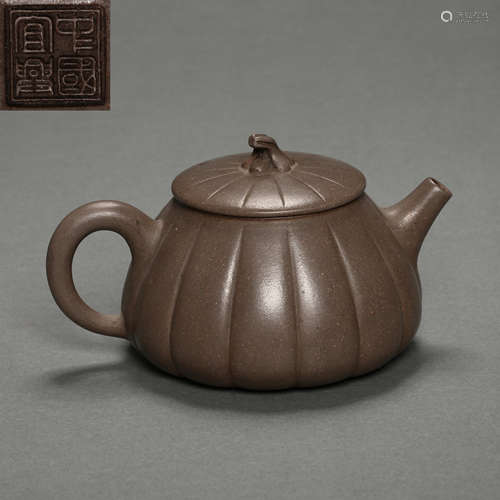 CHINESE PURPLE CLAY TEAPOT