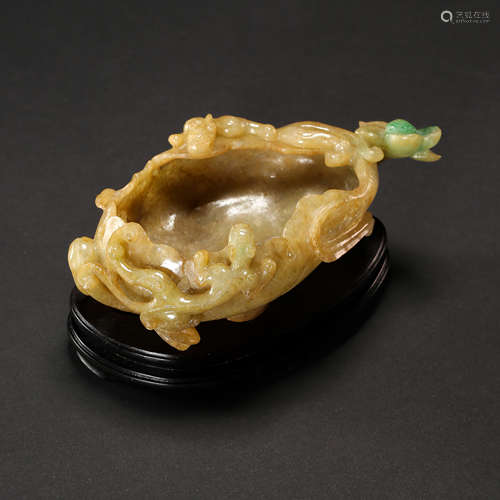 CHINESE JADE BRUSH WASH, QING DYNASTY