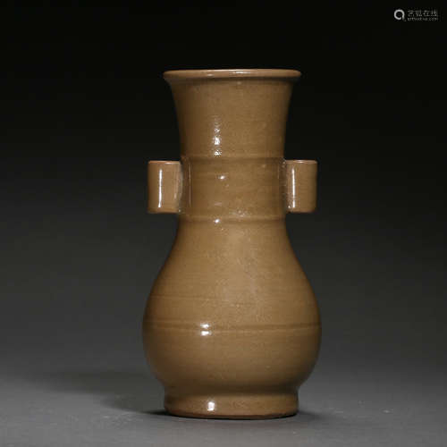 CHINESE CELADON AMPHORA