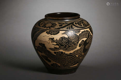 CHINESE CIZHOU WARE DRAGON AND PHOENIX PATTERN JAR, YUAN D