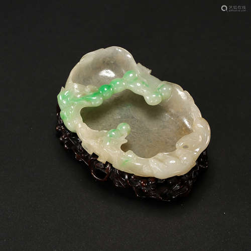 CHINESE EMERALD BRUSH WASH, QING DYNASTY