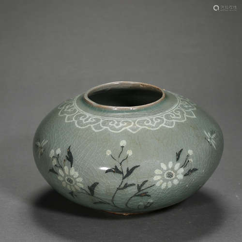 KOREAN CELADON JAR